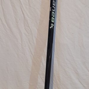 Bauer Vapor Flylite. (P92, 82 Flex, Right, Sr.)