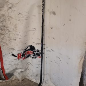 Bauer Twitch. (P90TM, 77 Flex, Right, Sr.)